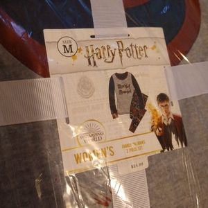 NWT Harry Potter Women's Pajama Set - Medium - 🎁🎁🎁 Gift